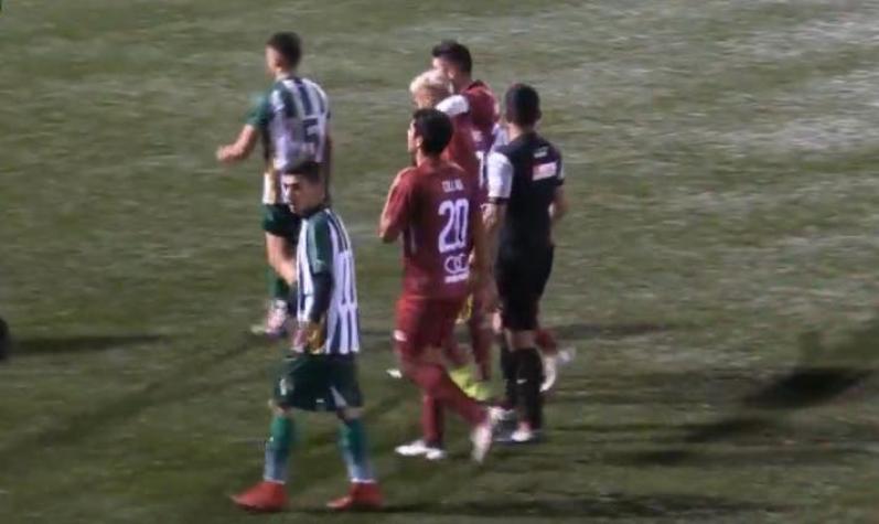 [VIDEO] La absurda expulsión de Juan Carlos Gaete jugando por Santa Cruz