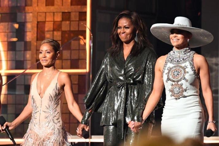 [VIDEO] La sorpresiva aparición de Michelle Obama en los Grammy