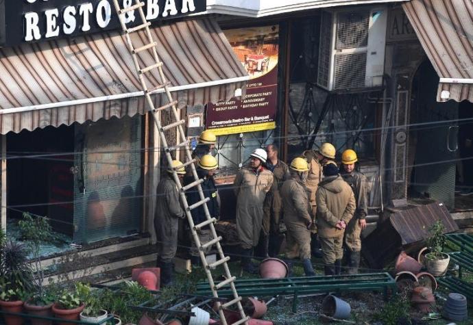 India: Incendio en hotel de Nueva Delhi deja al menos 17 muertos