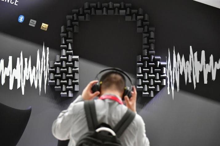 La OMS alerta sobre el volumen de audios de los smartphones y MP3