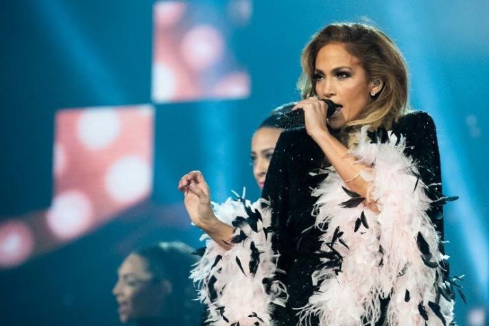 Jennifer Lopez cumplirá 50 años y anuncia que lo celebrará en grande junto a sus fanáticos