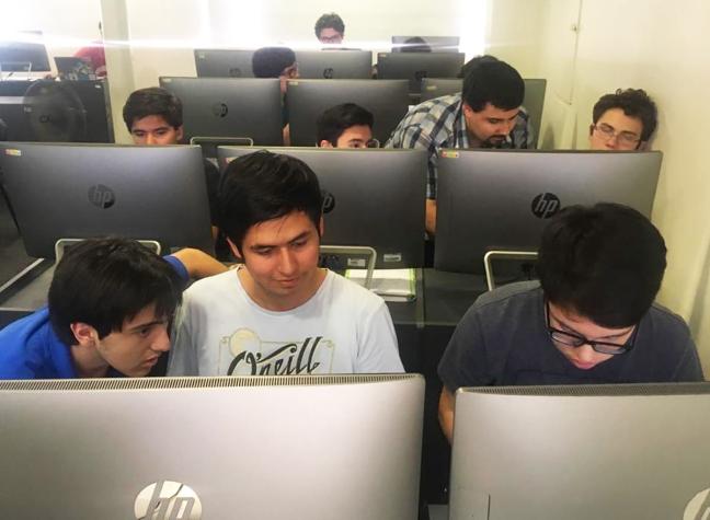 [VIDEO] Los jóvenes genios de la programación que representarán a Chile en importante torneo
