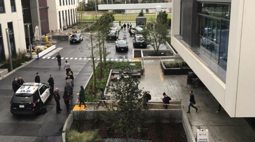 Detienen a hombre con un arma en las afueras de la sede de Netflix de Los Angeles