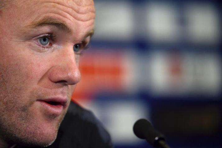 Ex crack del Manchester United aconseja a Rooney por infidelidades y alcoholismo