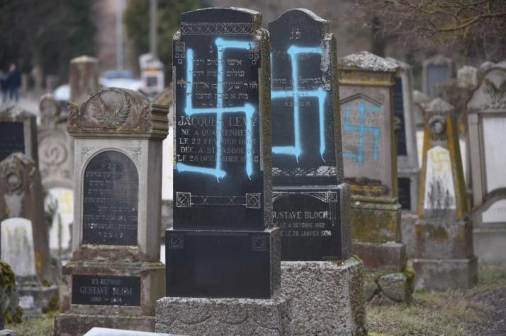 Ochenta tumbas judías fueron profanadas por antisemitas en Francia
