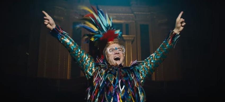 [VIDEO] Taron Egerton impacta con su voz en su rol de Elton John en primer tráiler de "Rocketman"
