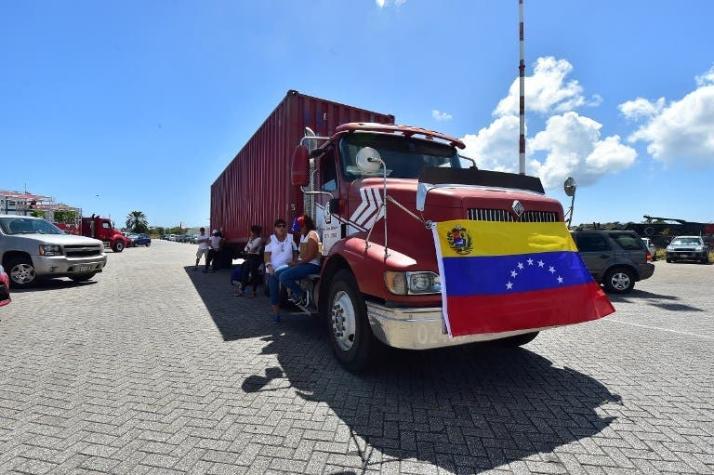 Juan Guaidó confirma ingreso de primer camión con ayuda humanitaria a Venezuela