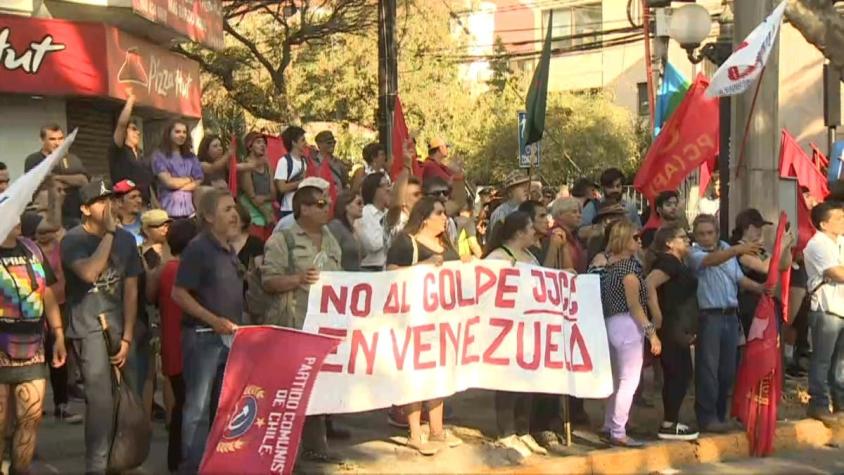 [VIDEO] Incidentes en embajada de Venezuela en Chile