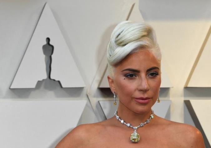 Premios Oscar 2019: el deslumbrante paso de Lady Gaga por la alfombra roja