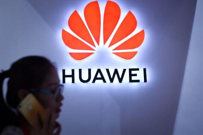 Huawei anuncia demanda contra Estados Unidos