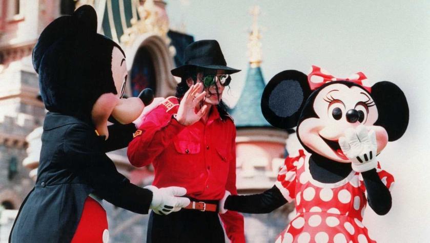 Autor de documental sobre abusos de Michael Jackson: "Los niños lo admiraban y lo explotó"