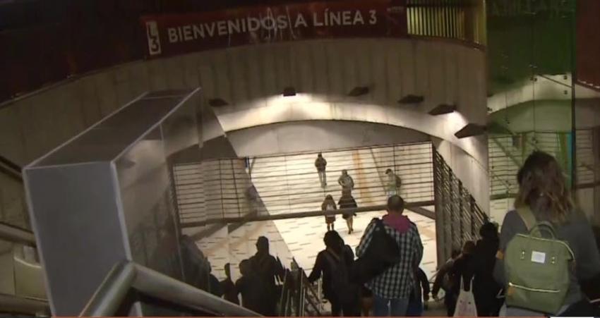 [VIDEO] Súper lunes: Transantiago y Metro de Santiago implementan planes de contingencia