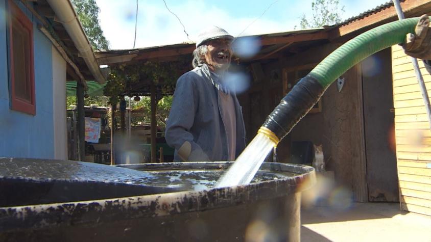 [VIDEO] Crisis del agua: Las familias que dependen de camiones aljibe