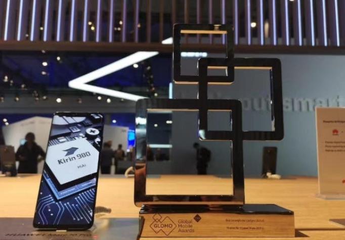 HUAWEI Mate 20 Pro se corona como "el mejor smartphone" de la MWC 2019