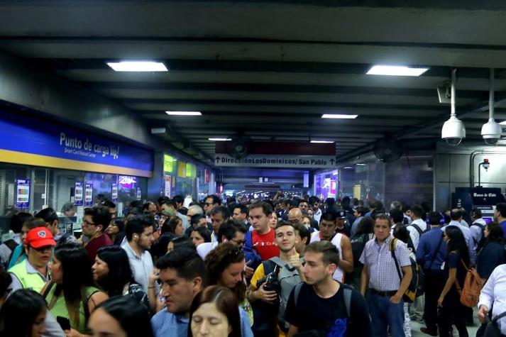 [Minuto a Minuto] Metro asegura que trabaja con toda su flota de trenes tras congestión