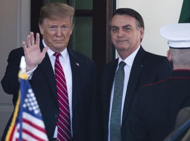 Trump se reúne con Bolsonaro y elogia cercanía entre EEUU y Brasil