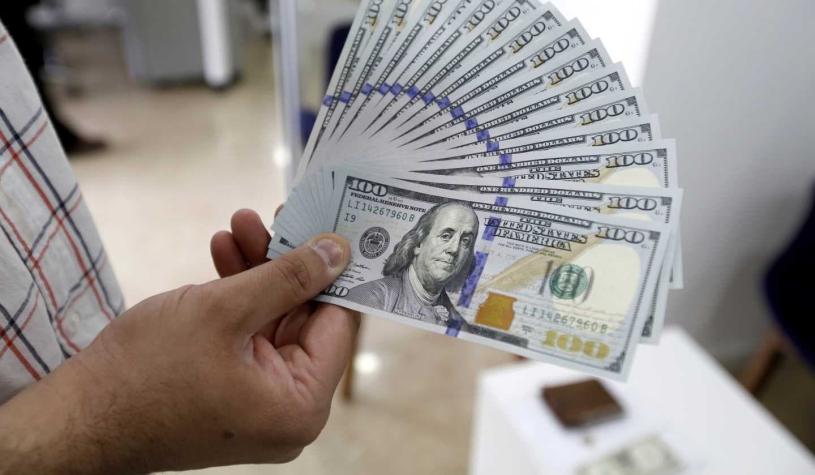 DF | Dólar en Chile abre la semana con leve baja con un entorno mixto para las monedas emergentes
