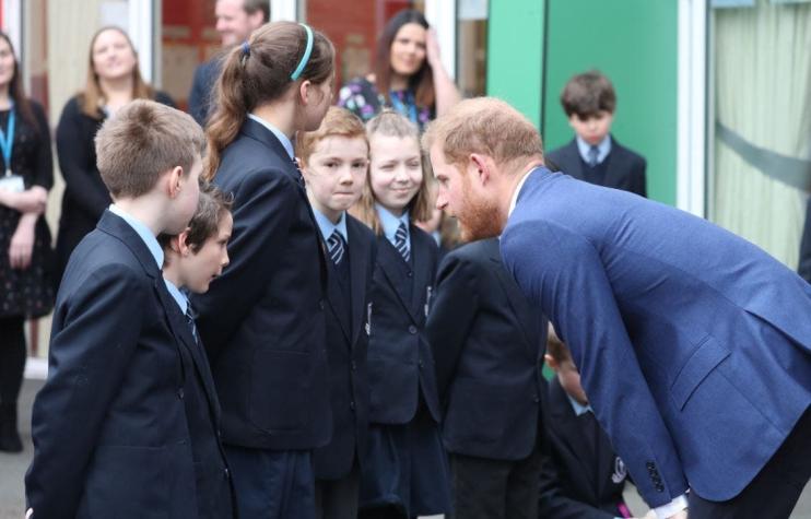 "¿Cuándo vendrá el príncipe?": La reacción de un niño que no creía que Harry fuera de la realeza