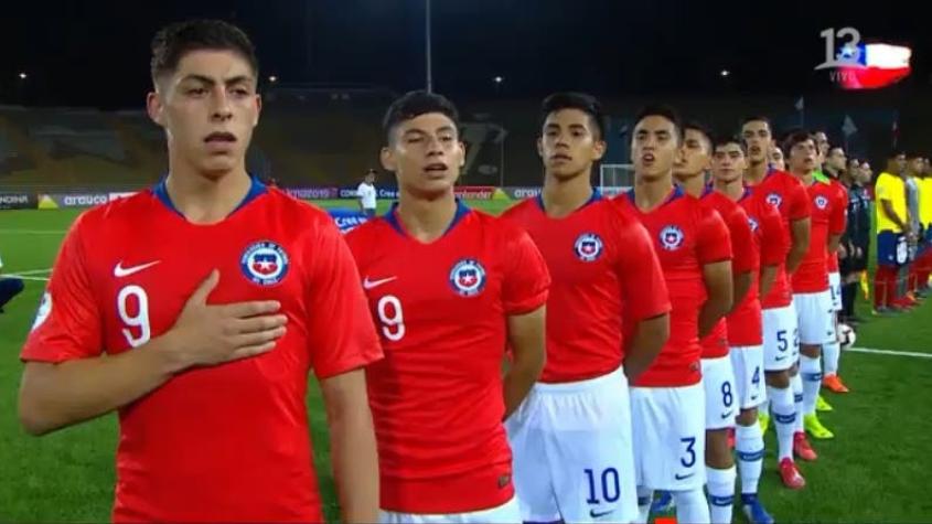 [VIDEO] El himno de Chile en el partido de La Roja ante Ecuador en el Sudamericano Sub 17