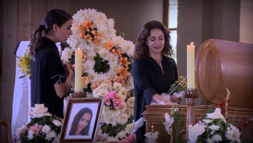 "Pacto de Sangre": Josefina Montané comparte imágenes inéditas del "lado B" del funeral de Josefa