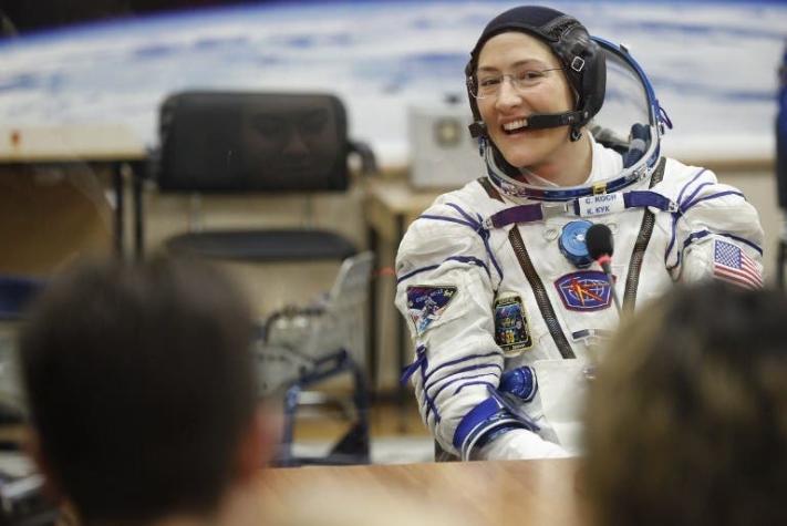 La NASA defiende la cancelación de la caminata espacial 100% femenina