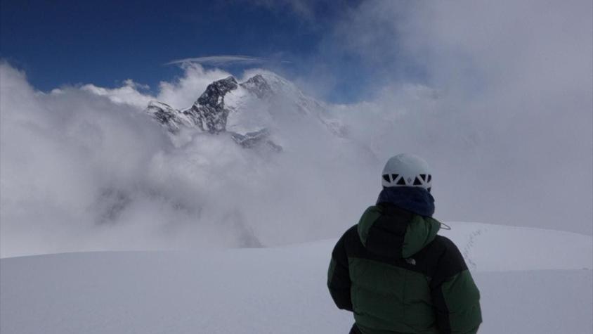 Dan por muertos a tres destacados alpinistas tras avalancha en Canadá