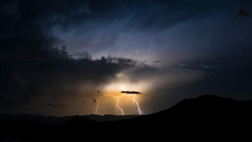 Meteorología anuncia tormentas eléctricas para la zona norte de Chile