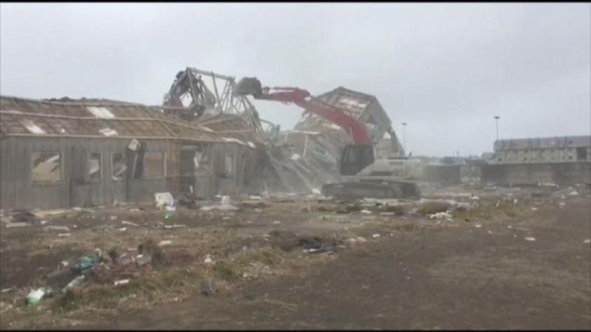 [VIDEO] Demuelen edificios abandonados en Concepción