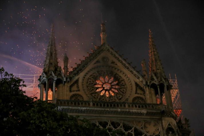 Notre Dame: los tesoros que guarda la catedral incendiada en París