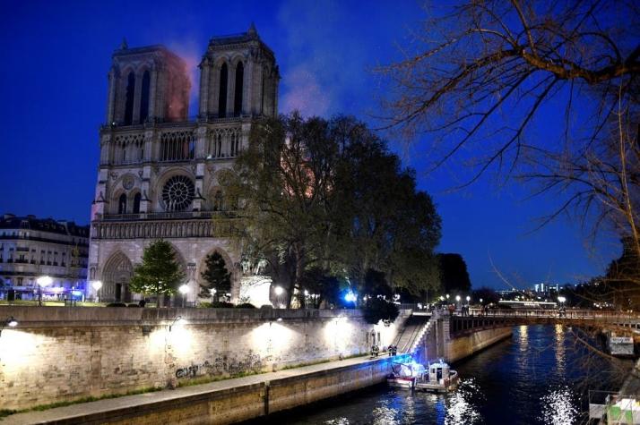 [VIDEO] "Vimos gente llorando": el relato de una chilena testigo del incendio de Notre Dame