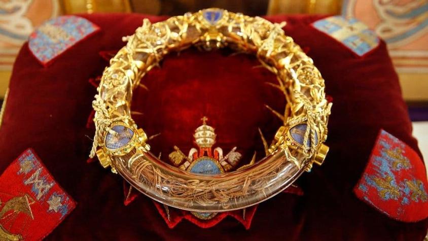La corona de espinas de Cristo y otros 4 tesoros invaluables de la Catedral de Notre Dame