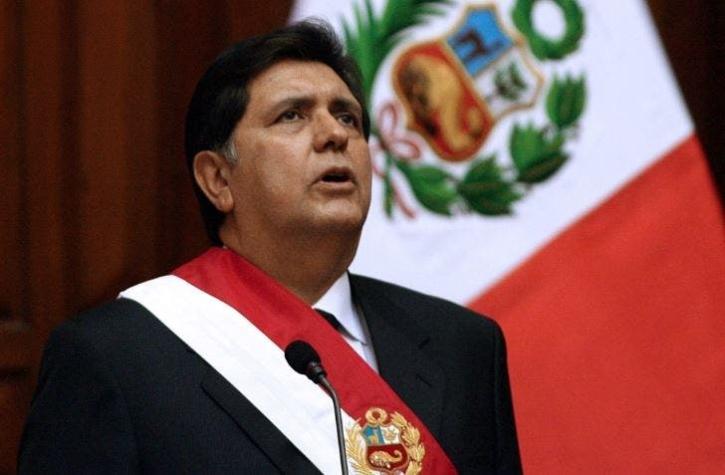 Gobierno peruano detalla el momento en que Alan García se disparó durante la detención