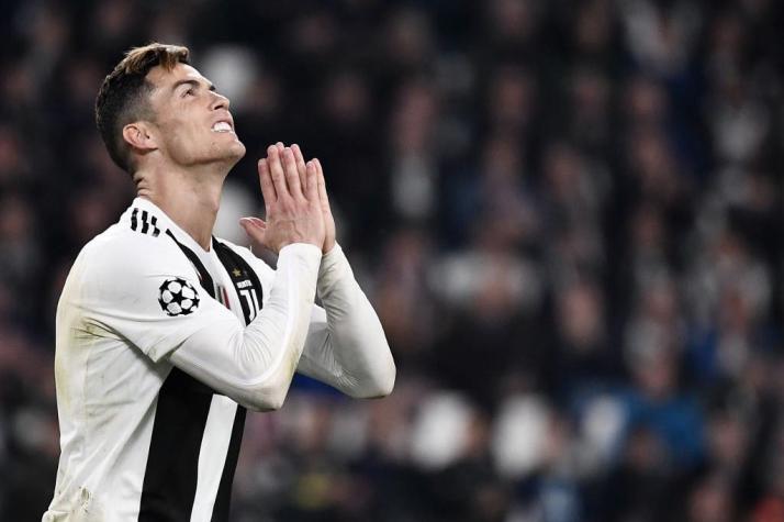 [VIDEO] Revelan polémico gesto de Cristiano Ronaldo a sus compañeros tras eliminación en Champions