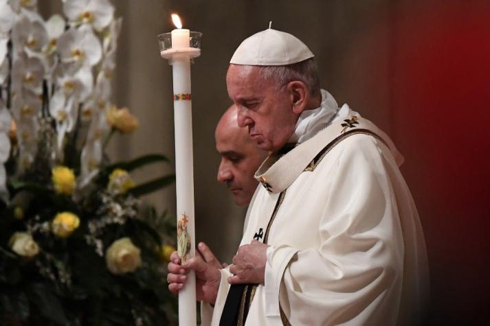 Papa Francisco expresa su "tristeza" tras los mortíferos ataques en Sri Lanka