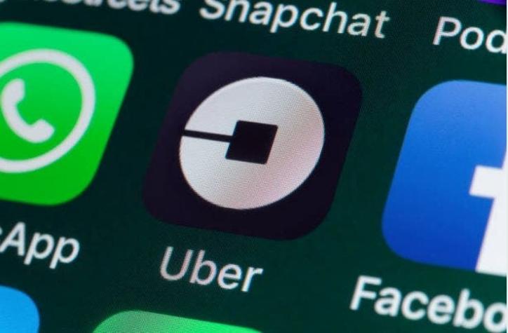 Conductor de Uber vive extraña experiencia en Viña del Mar y se viraliza en redes sociales