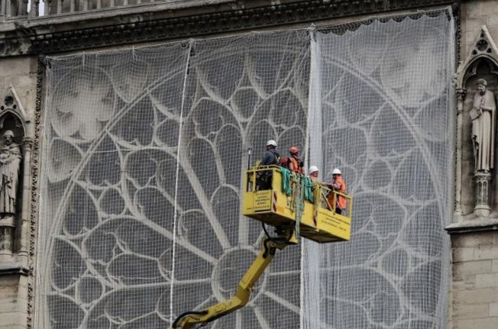 [FOTOS] Inician obras para cubrir Notre Dame y protegerla de la lluvia