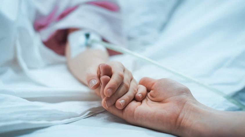 La mujer que despertó después de 27 años en coma tras sufrir un accidente en el que salvó a su hijo
