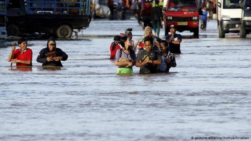 Al menos 17 muertos en Indonesia por inundaciones