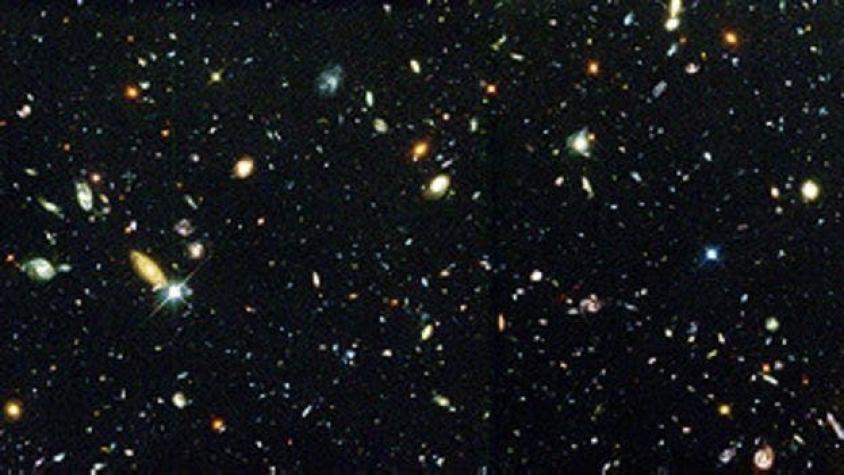 [VIDEO] Telescopio Hubble capta imagen de una galaxia destruyendo a otra con su gravedad