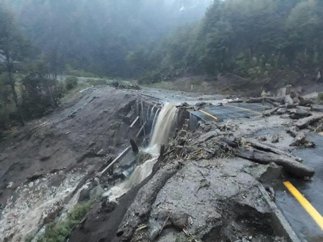 Autoridades por lluvias en el sur: "Lo más complejo son 4 puentes que colapsaron"