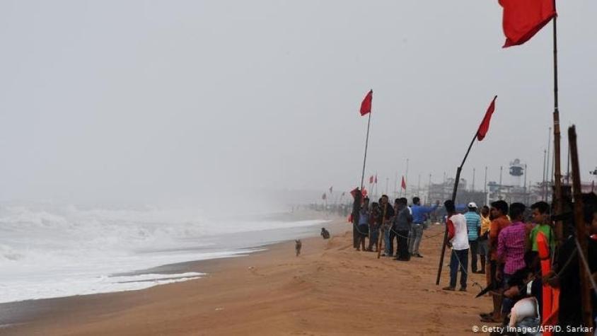Ciclón Fani alcanza la costa este de la India con vientos de casi 200 Km/h