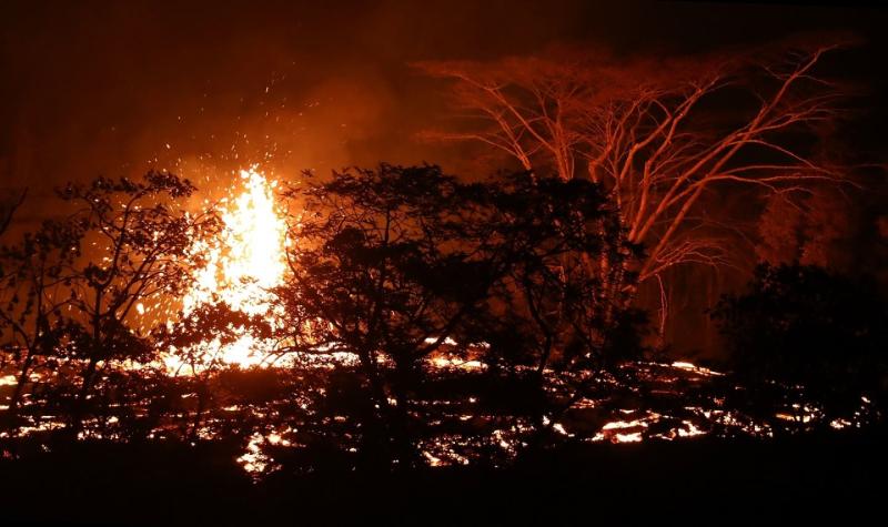 Dron captura los daños causados por el volcán Kilauea a un año de su erupción
