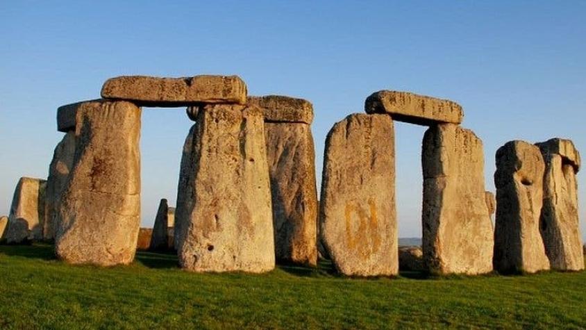 El pedazo desaparecido de Stonehenge que fue devuelto 60 años después