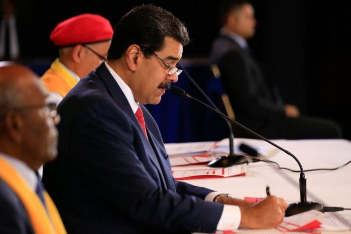 Maduro advierte que "amenazas" de EE.UU. no quebrarán alianza Venezuela-Cuba