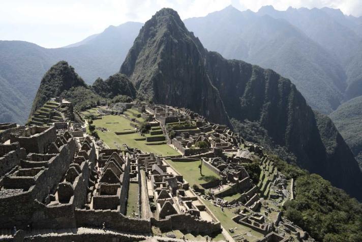 Paro campesino en Perú impide viajes del tren a Machu Picchu