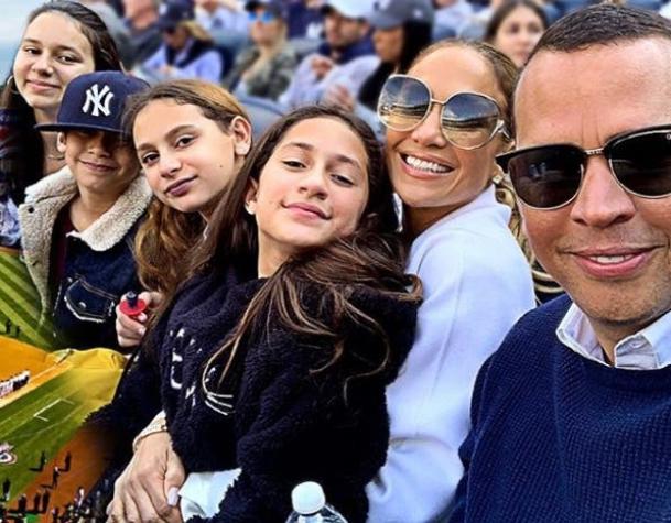 [VIDEO] Hija de Jennifer Lopez y Marc Anthony sorprende a sus fanáticos con dulce voz