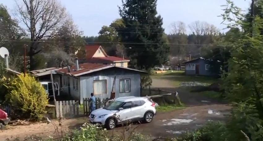 [VIDEO] Vecinos relatan que hombre atacado por ex pareja de su hija logró pedir ayuda