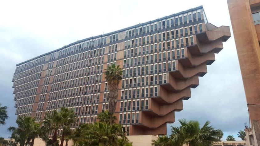 El misterioso vínculo entre "Star Wars" y el hotel "en forma de pirámide invertida" de Túnez