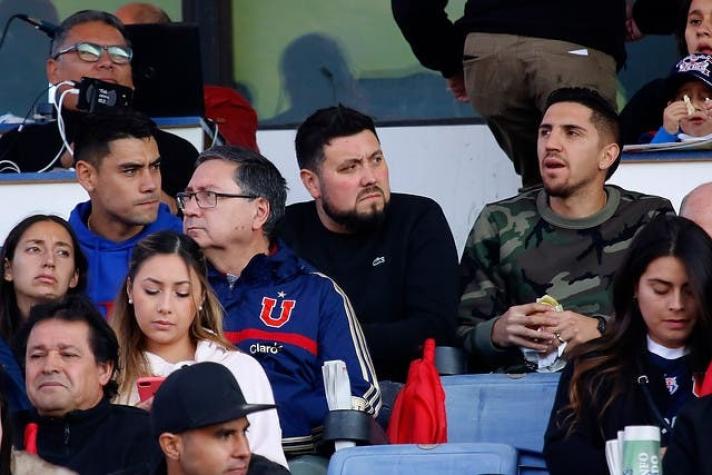 [VIDEO] ¿Vuelve a la U? Felipe Mora asiste al Superclásico en el Estadio Nacional