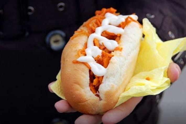 ¿Hot-dog con mayo vegana? Deliciosa alternativa para celebrar el día del completo